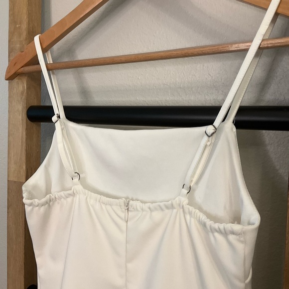 She + Sky White Square Neck Dress - Picture 3 of 6